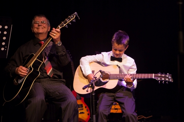 Ghislain avec Justin à Ad Lib en spectacle